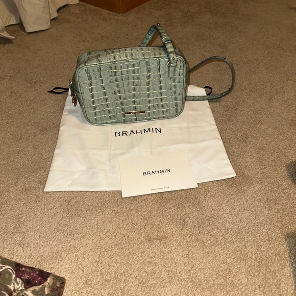 BRAHMIN PURSE - Picture 2 of 7